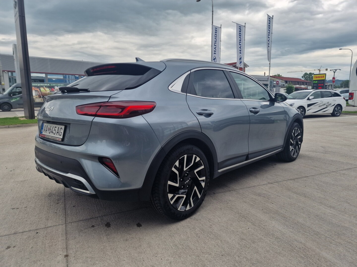 Kia XCeed