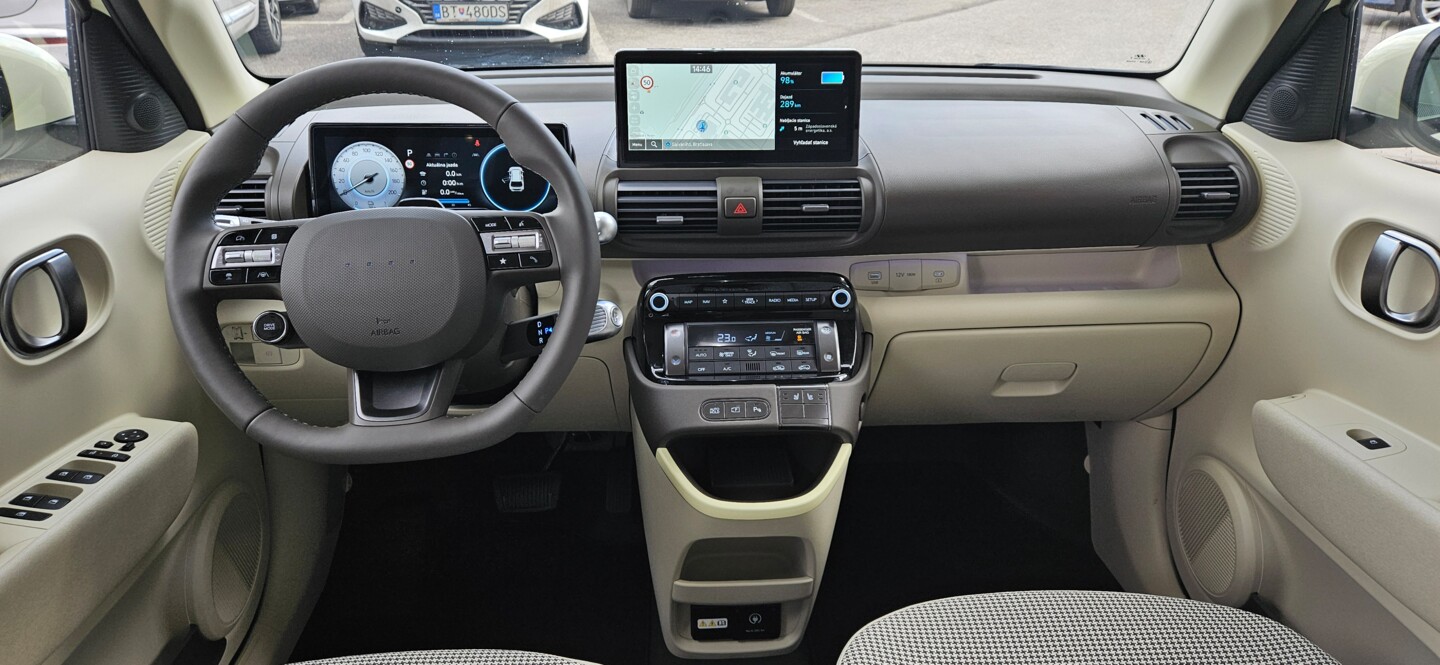 Hyundai INSTER
