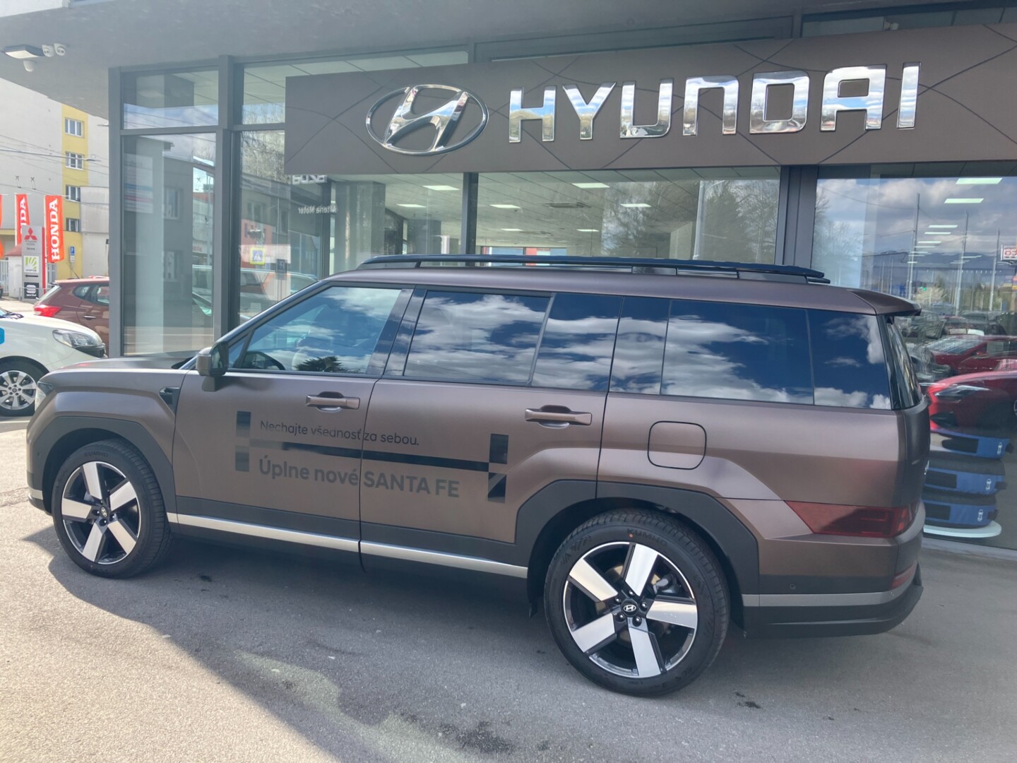 Hyundai SANTA FE