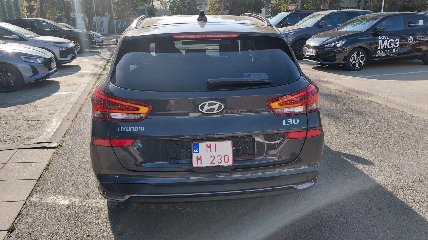 Hyundai i30