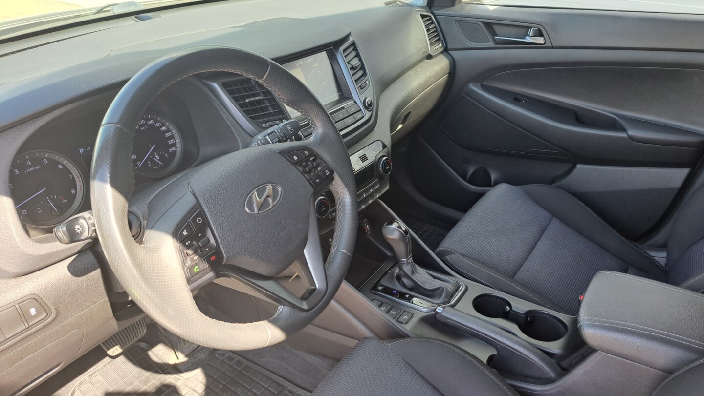 Hyundai TUCSON