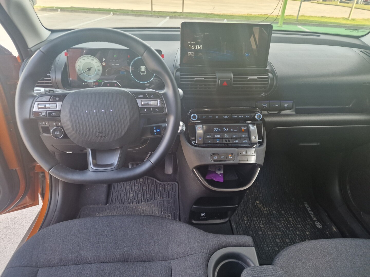 Hyundai INSTER