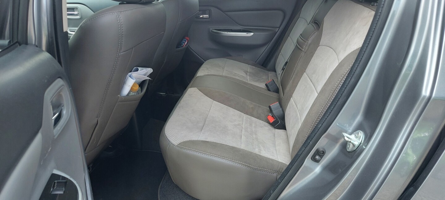 Mitsubishi L200