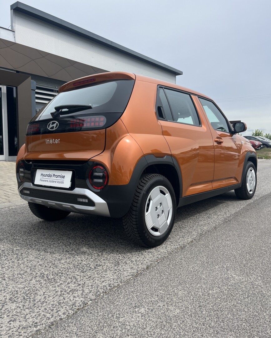 Hyundai INSTER