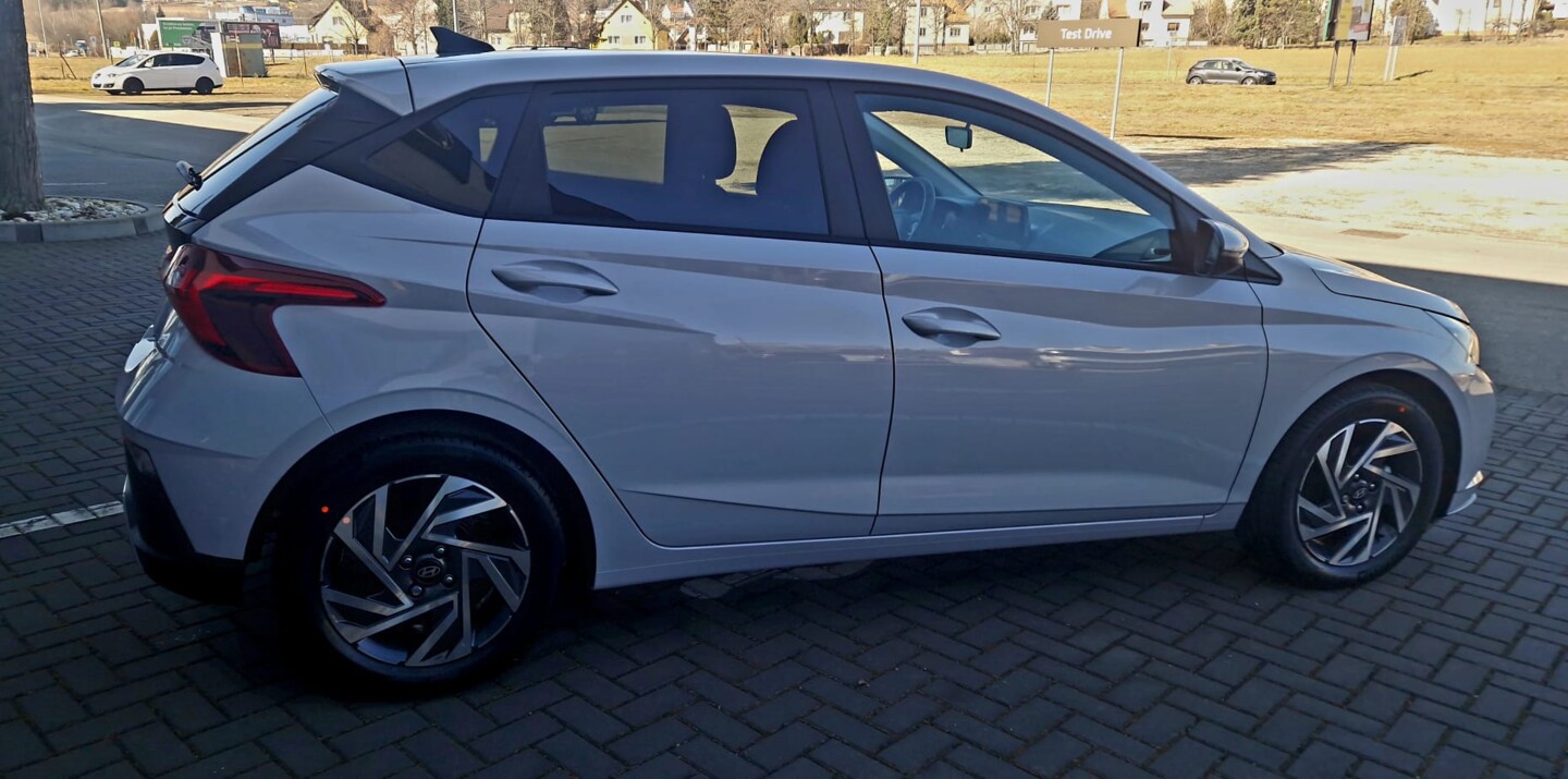 Hyundai i20