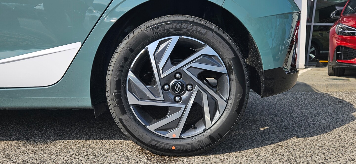 Hyundai i20