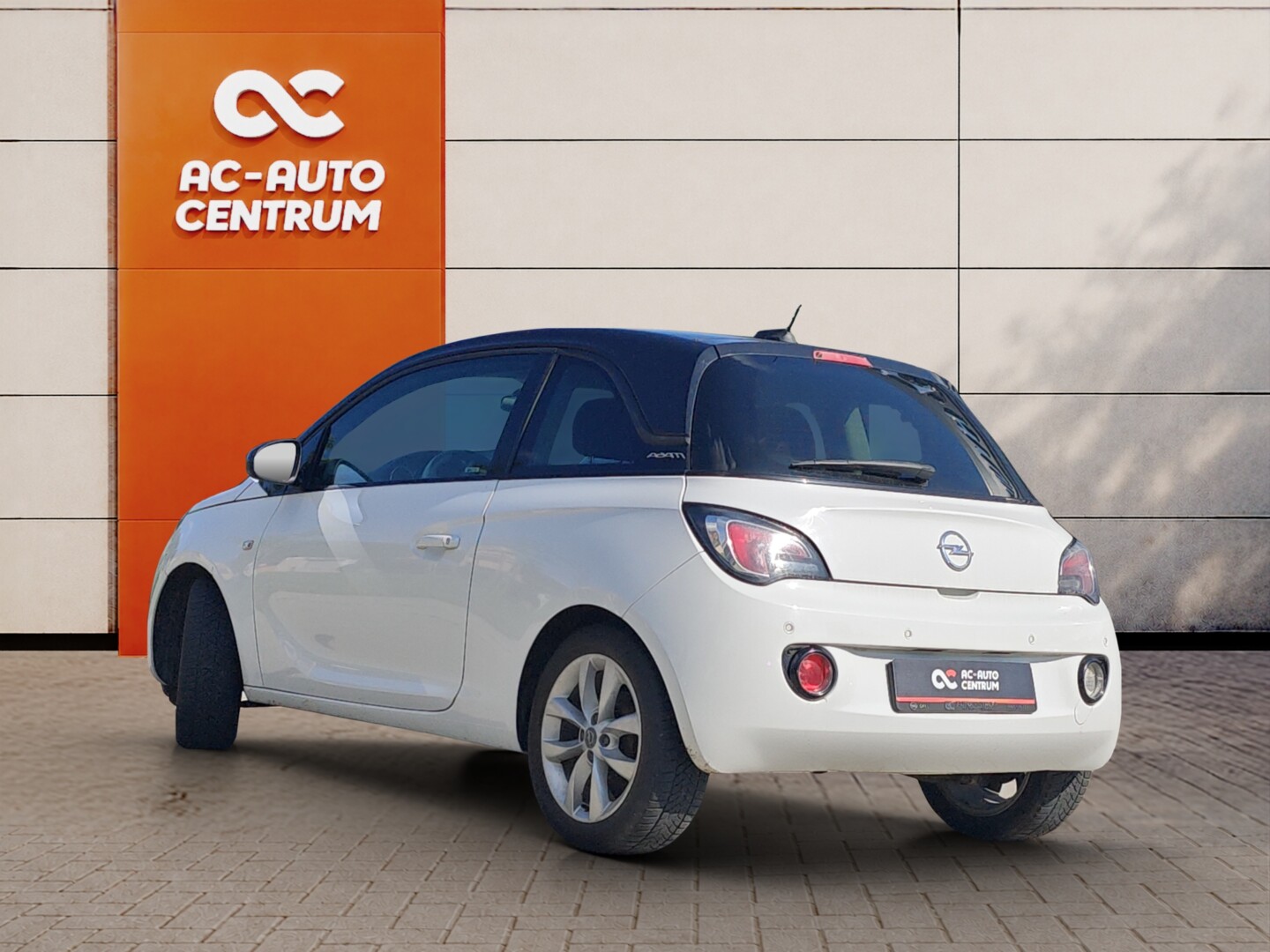 Opel Adam