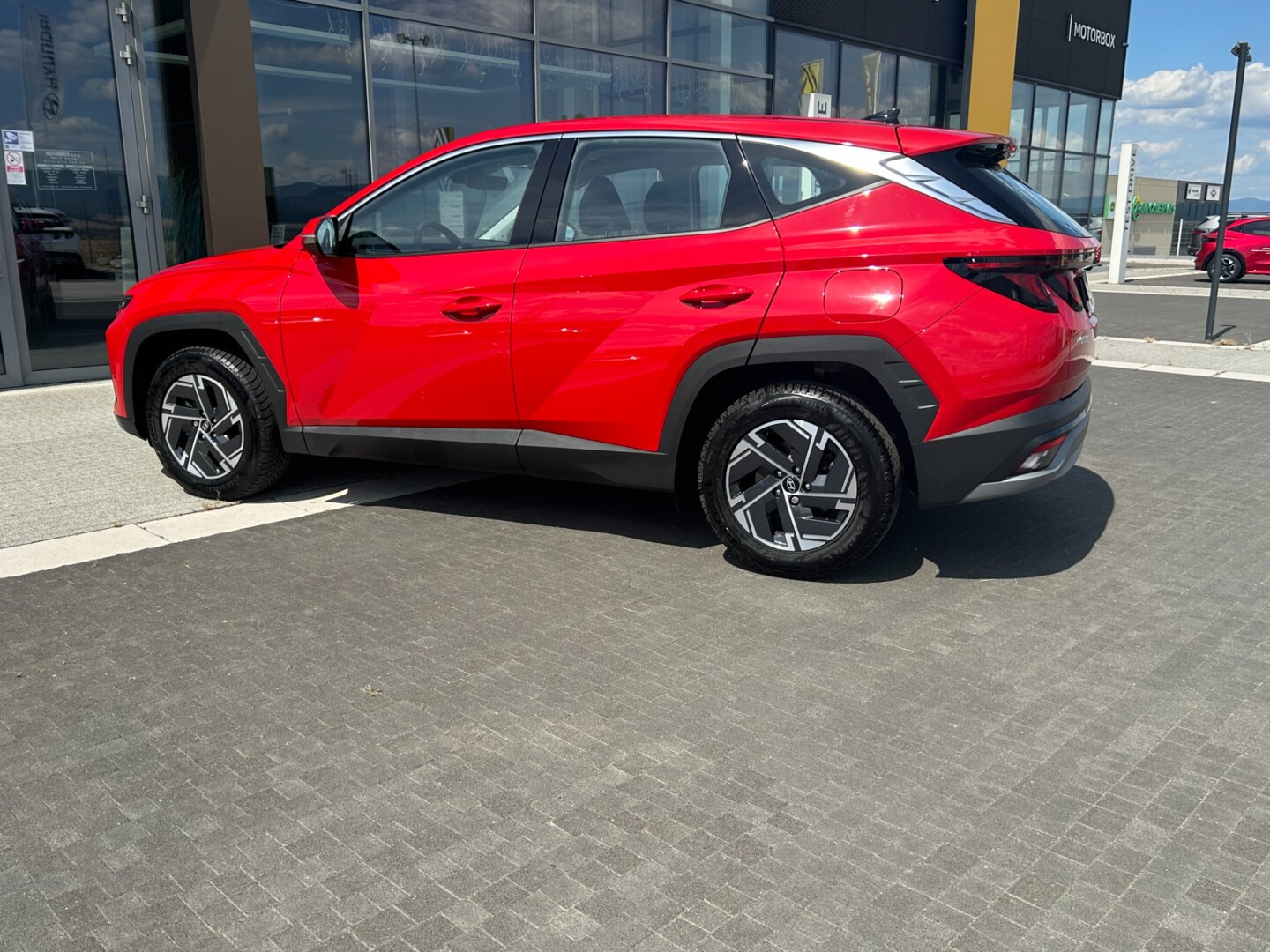 Hyundai TUCSON