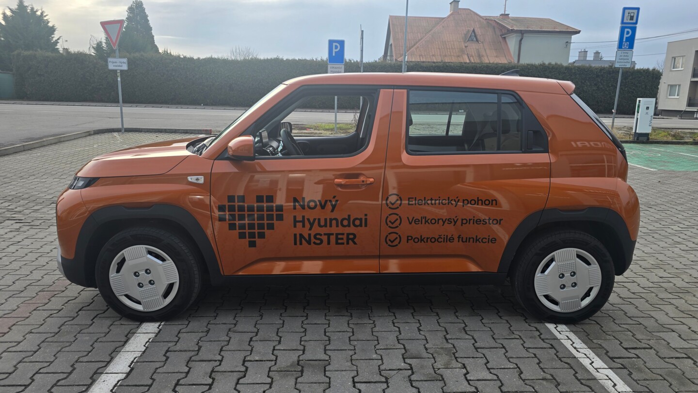 Hyundai INSTER
