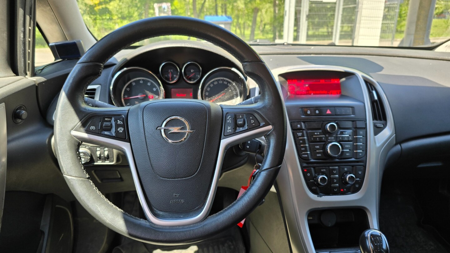 Opel Astra