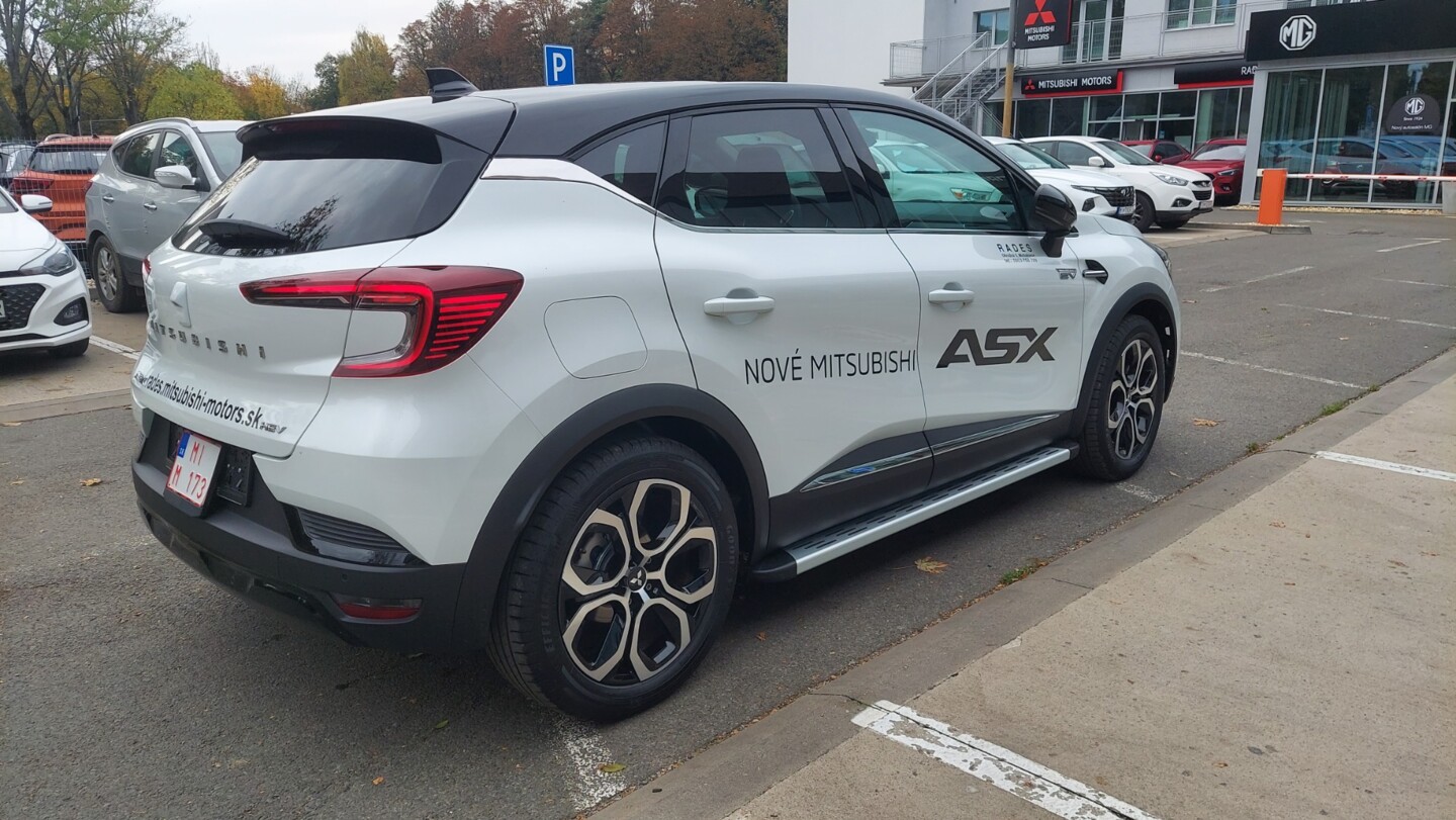 Mitsubishi ASX