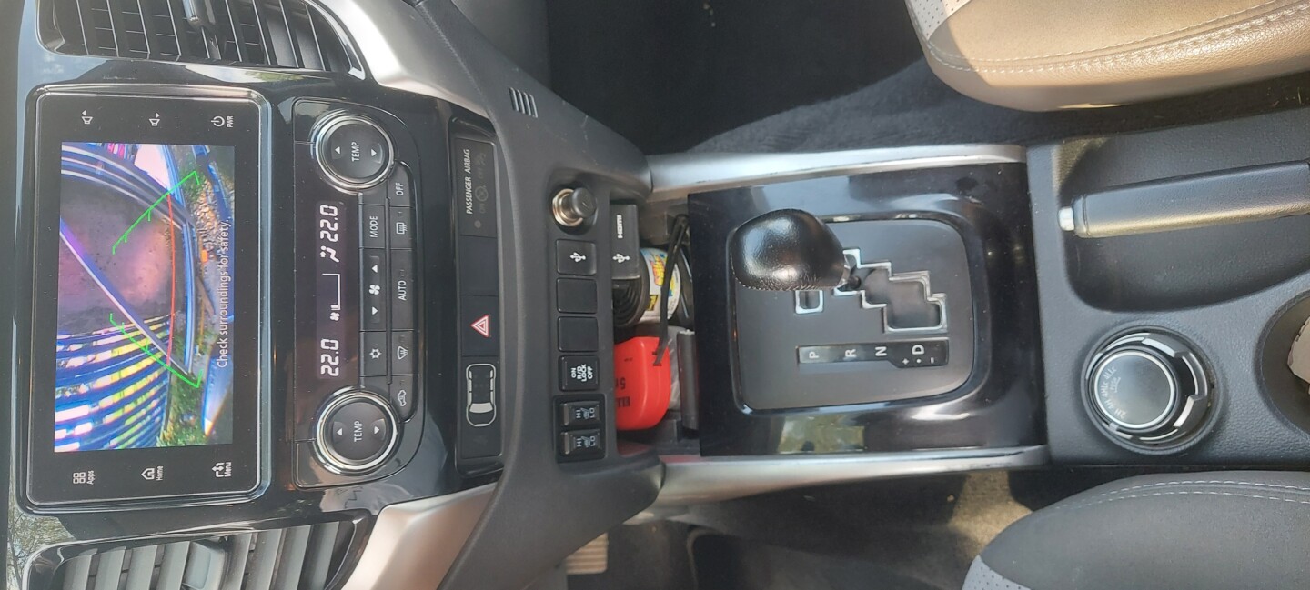Mitsubishi L200