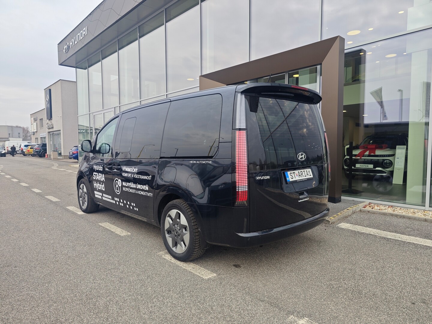 Hyundai STARIA