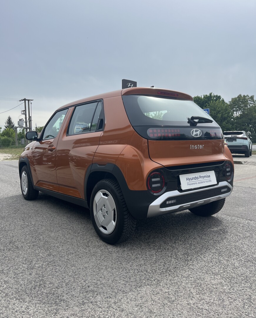Hyundai INSTER