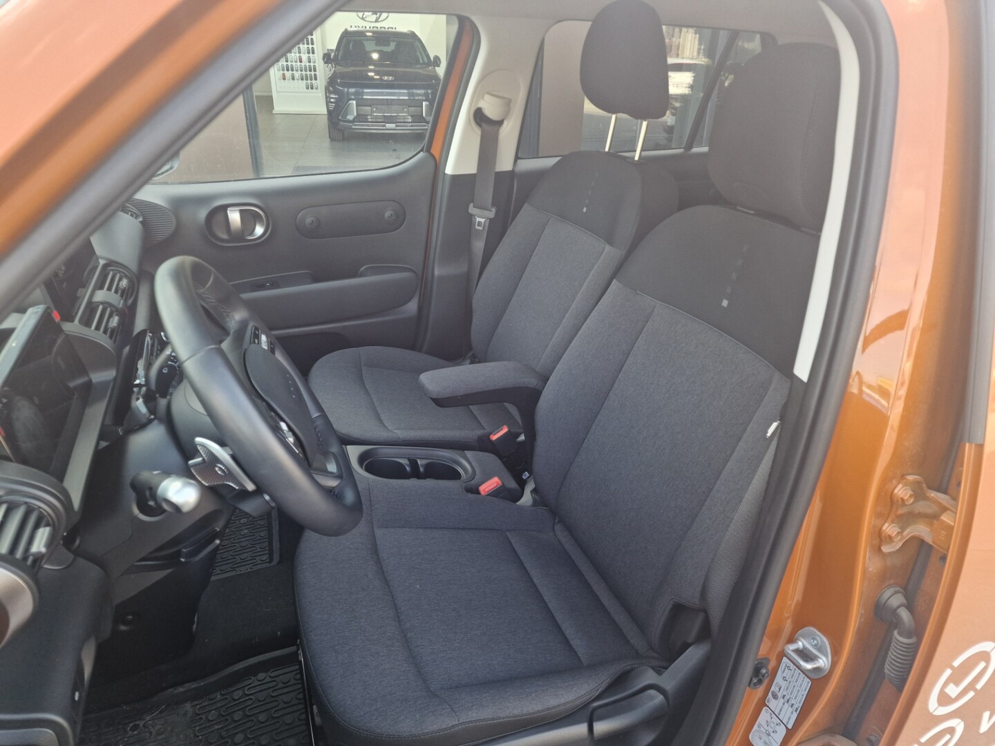 Hyundai INSTER