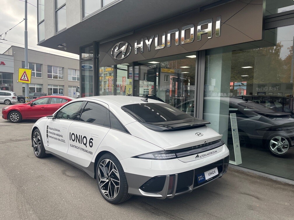 Hyundai IONIQ 6