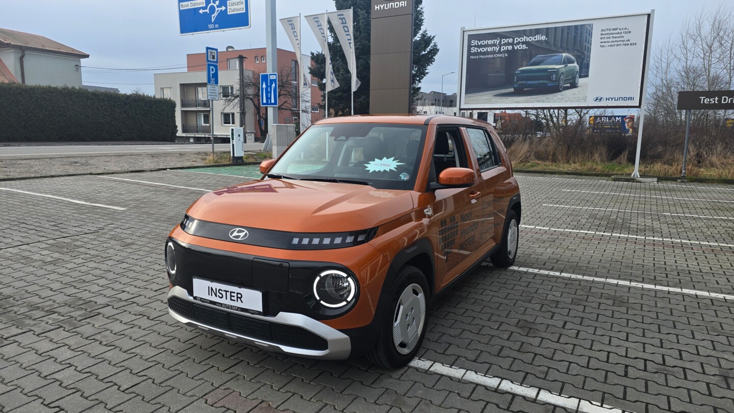 Hyundai INSTER