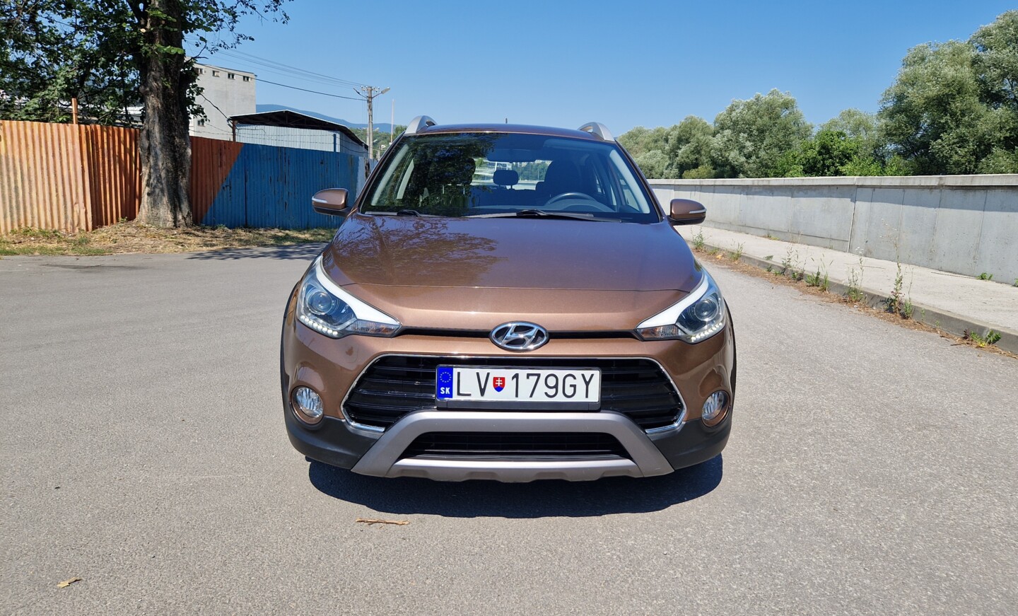 Hyundai i20