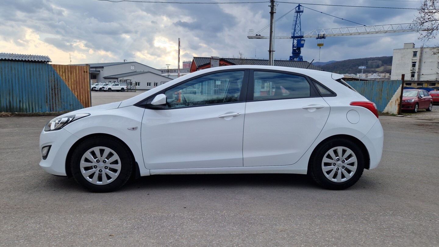 Hyundai i30