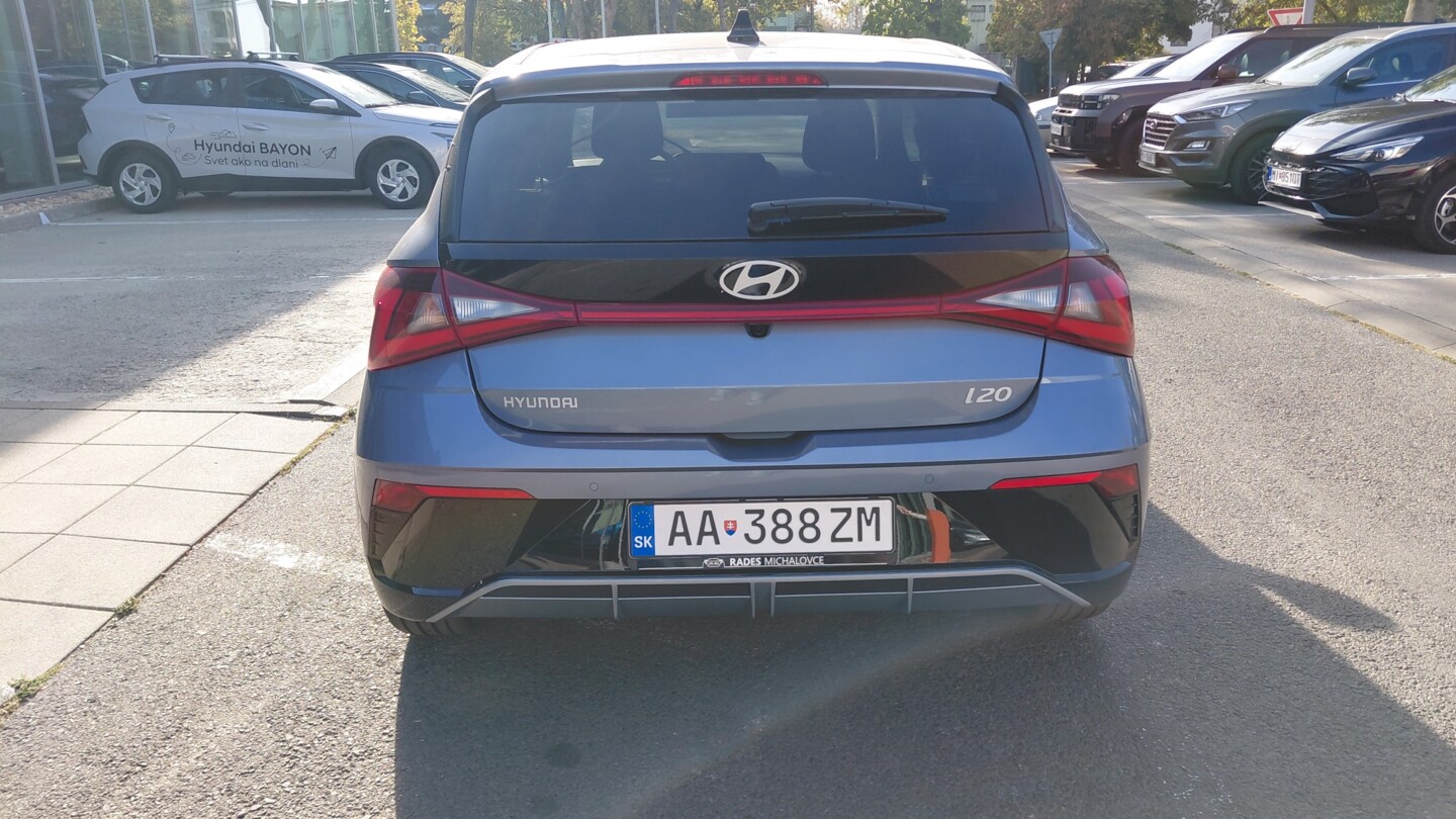 Hyundai i20