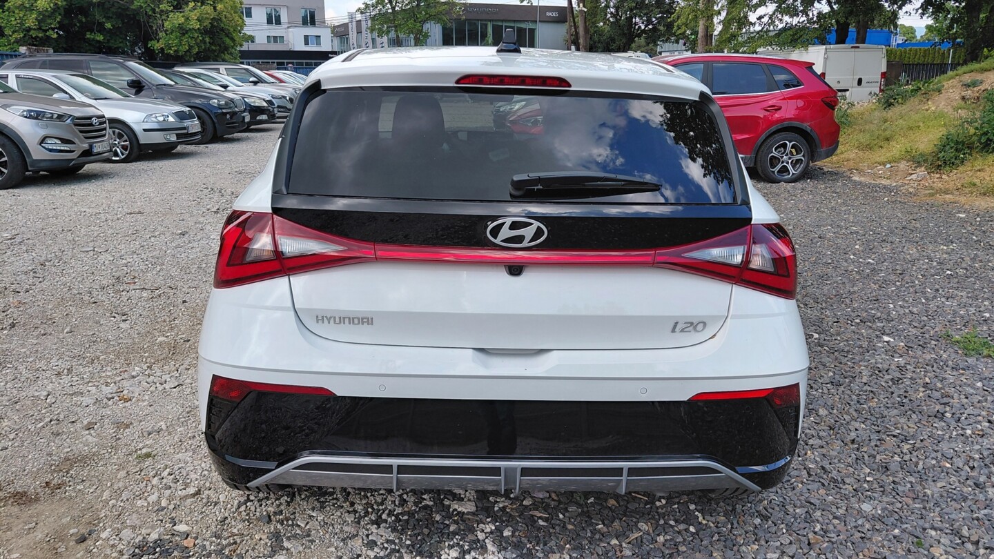 Hyundai i20