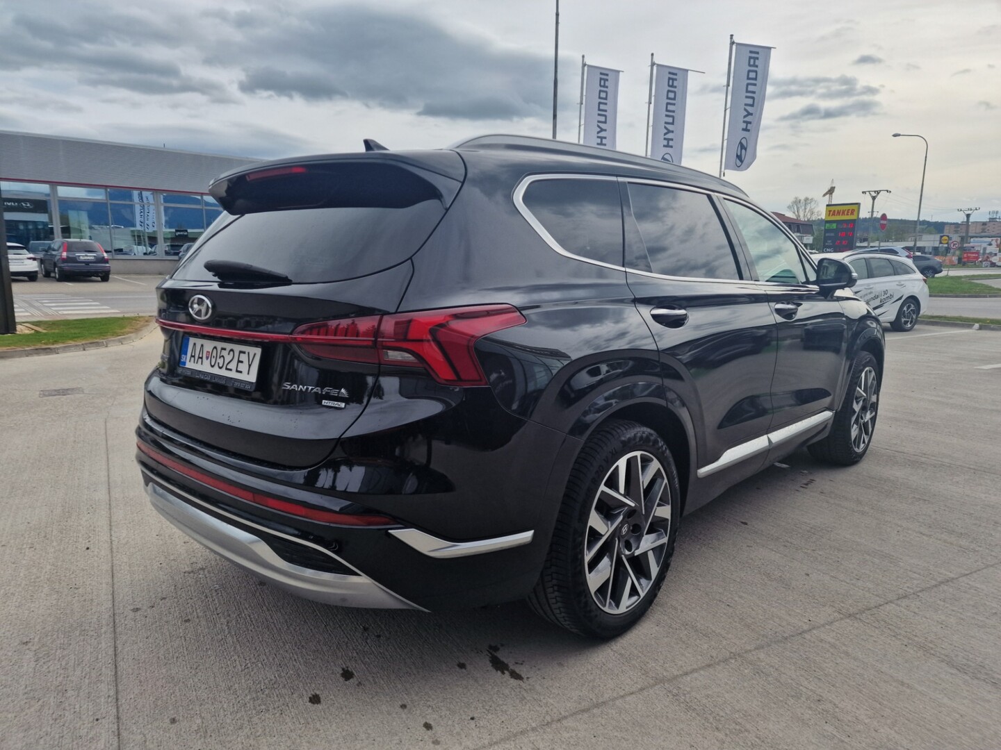 Hyundai SANTA FE