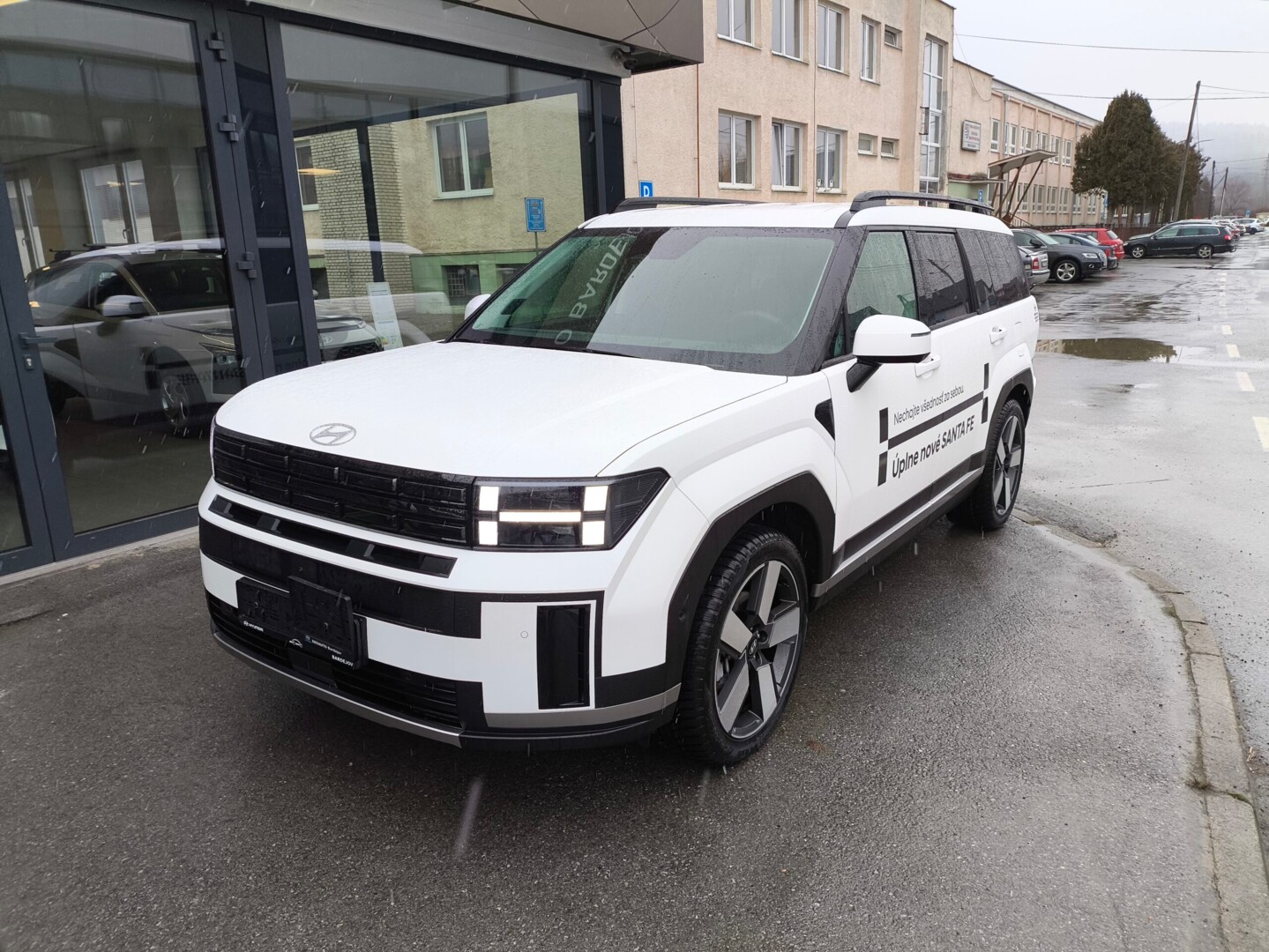 Hyundai SANTA FE