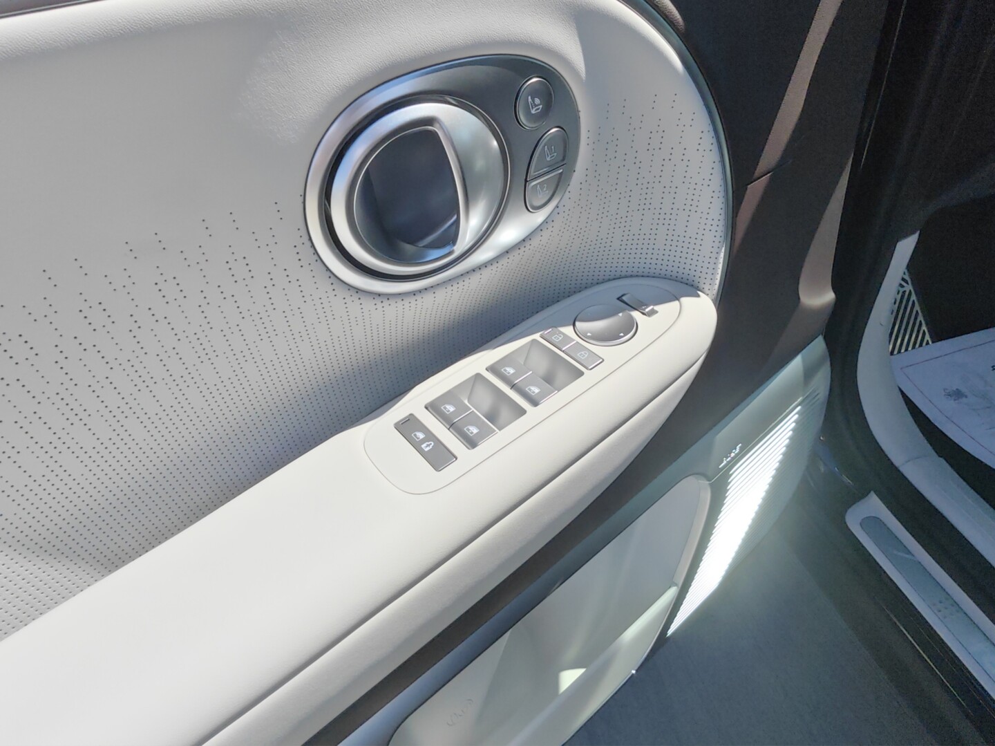 Hyundai IONIQ 9