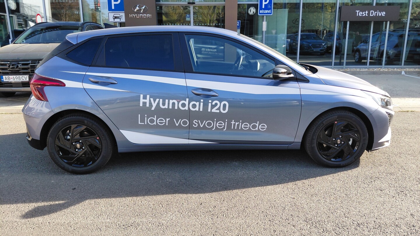 Hyundai i20