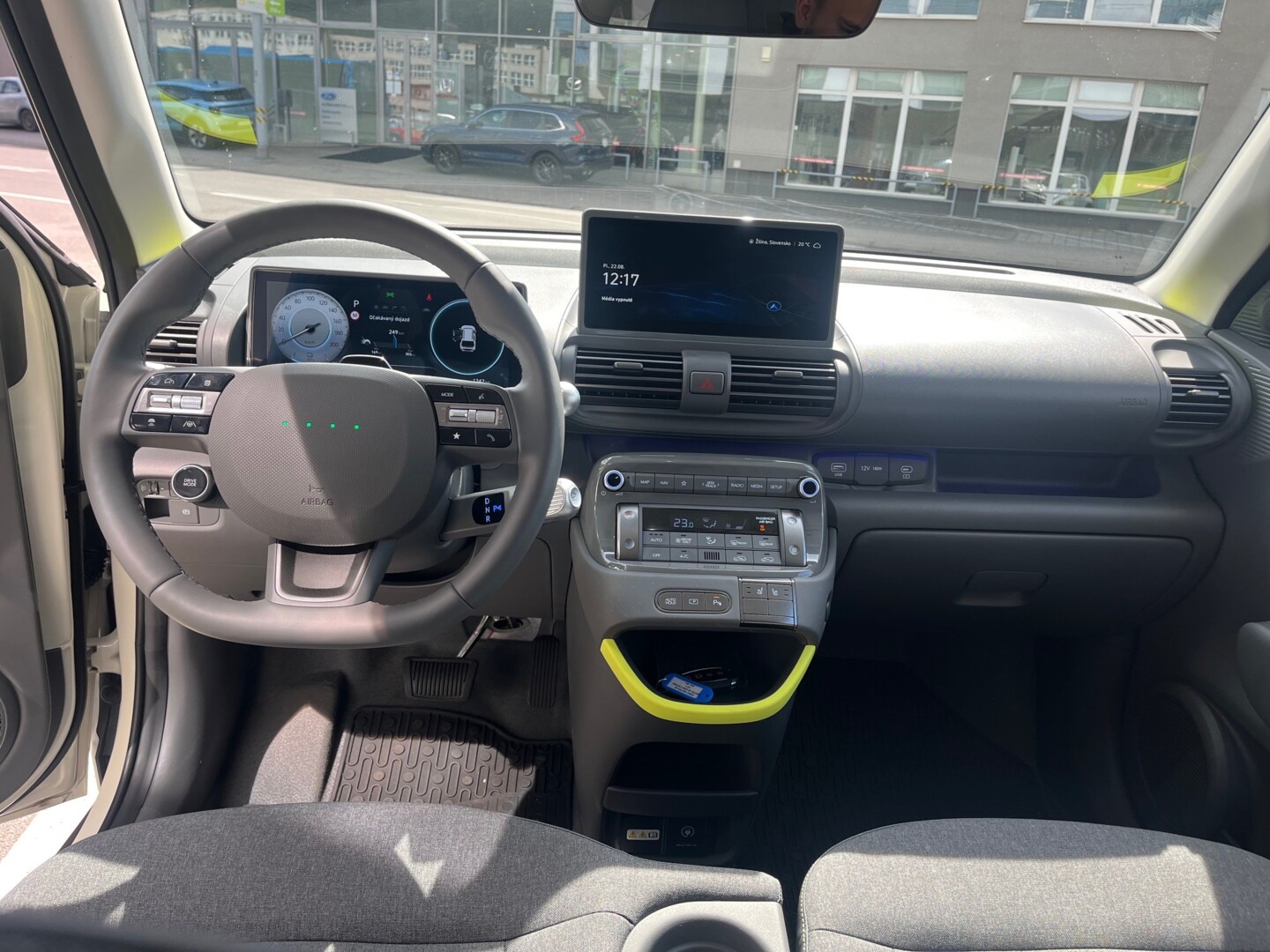Hyundai INSTER