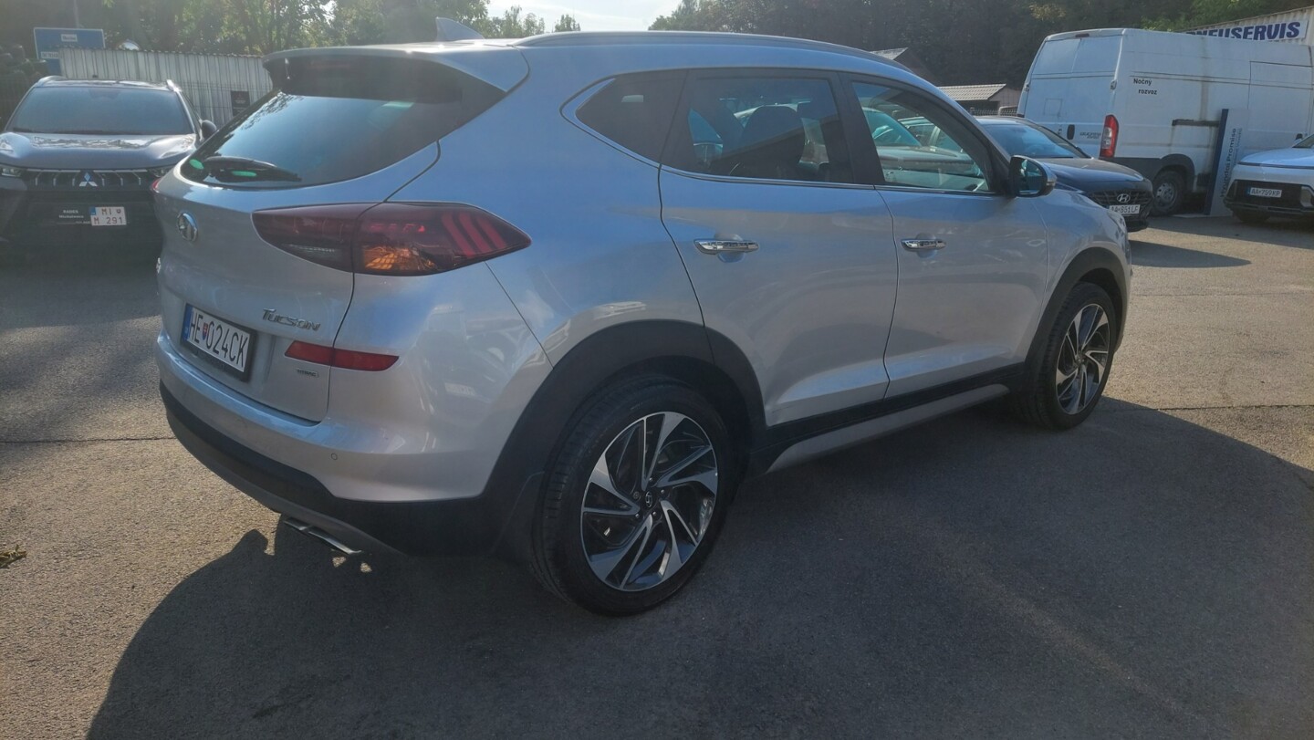 Hyundai TUCSON