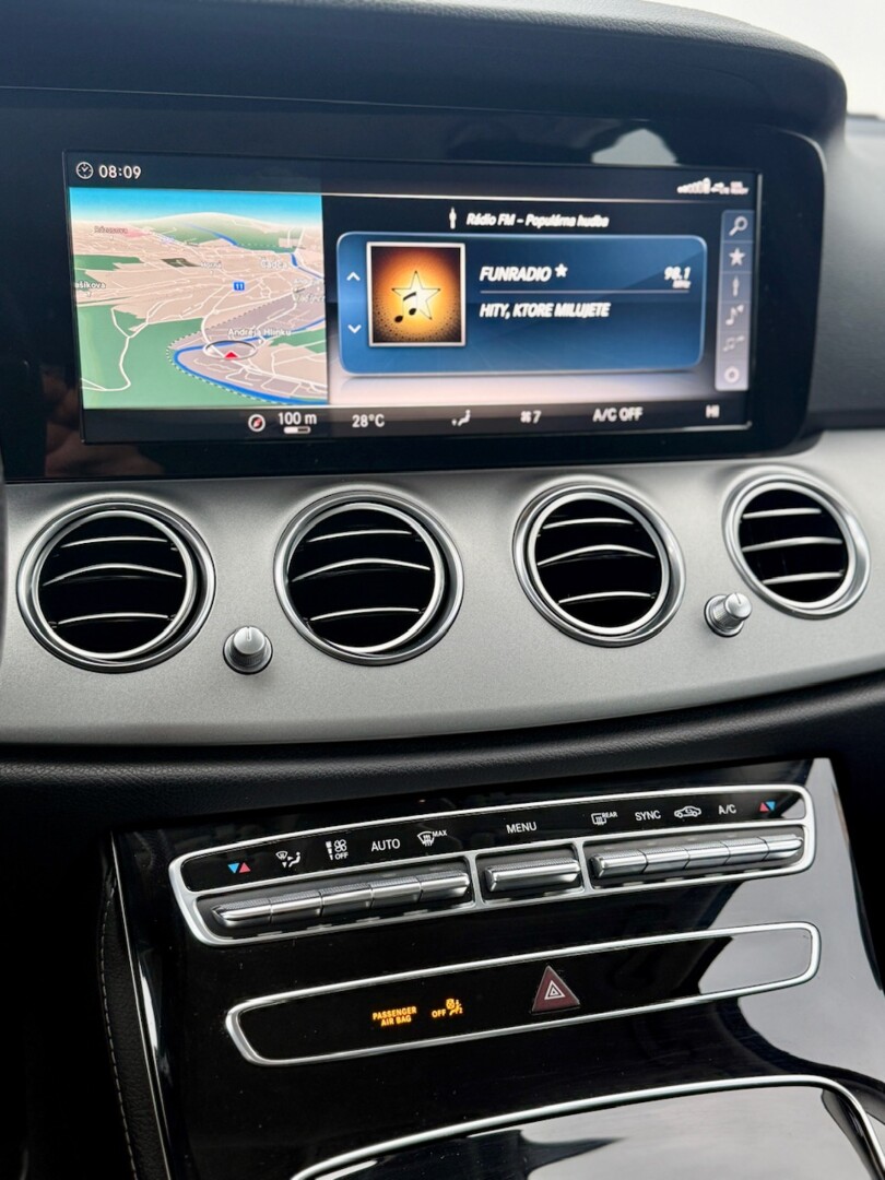 Mercedes-Benz Trieda E