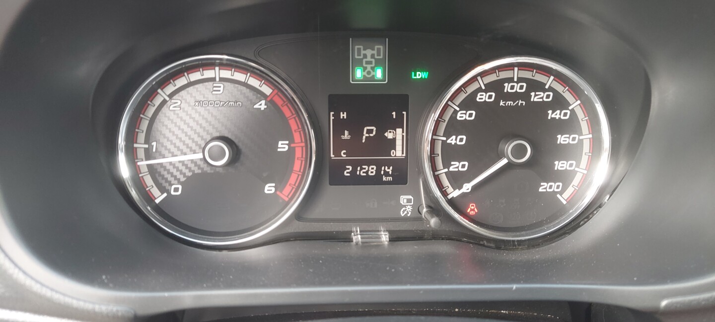 Mitsubishi L200