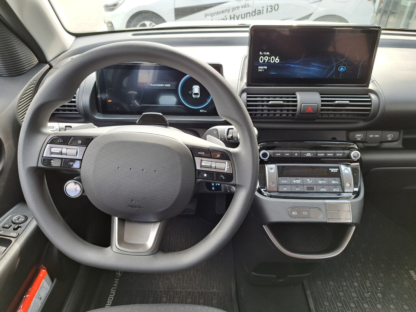 Hyundai INSTER