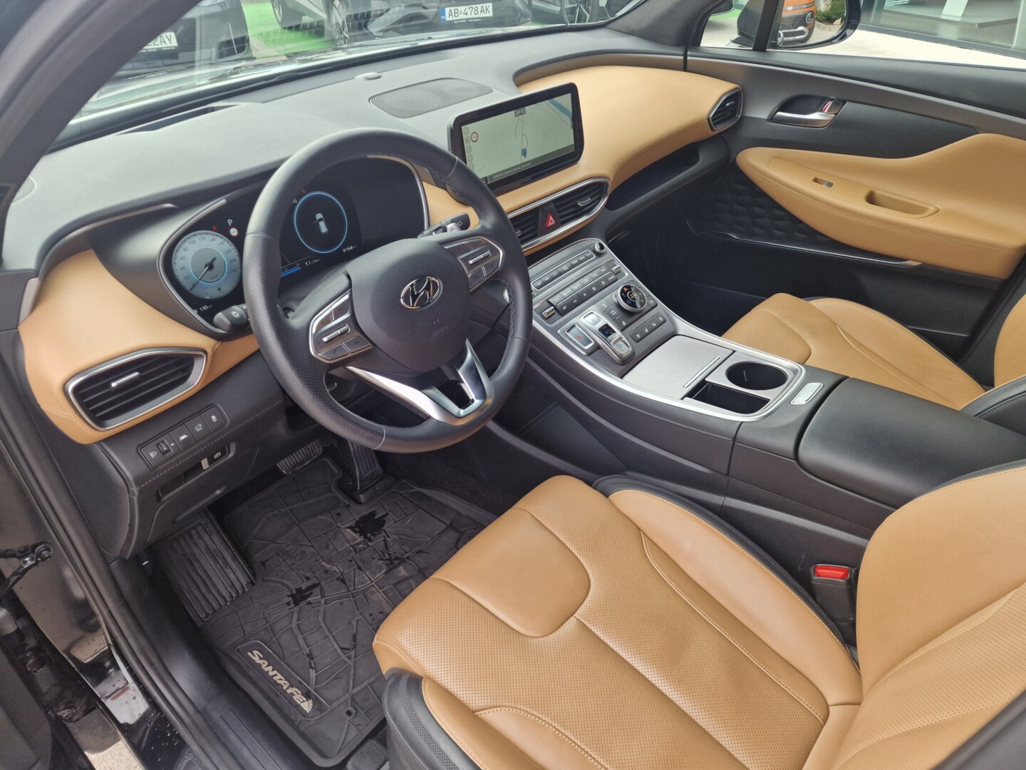 Hyundai SANTA FE