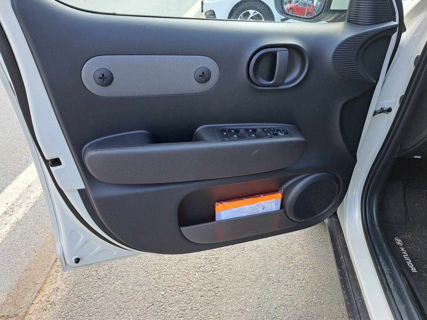 Hyundai INSTER
