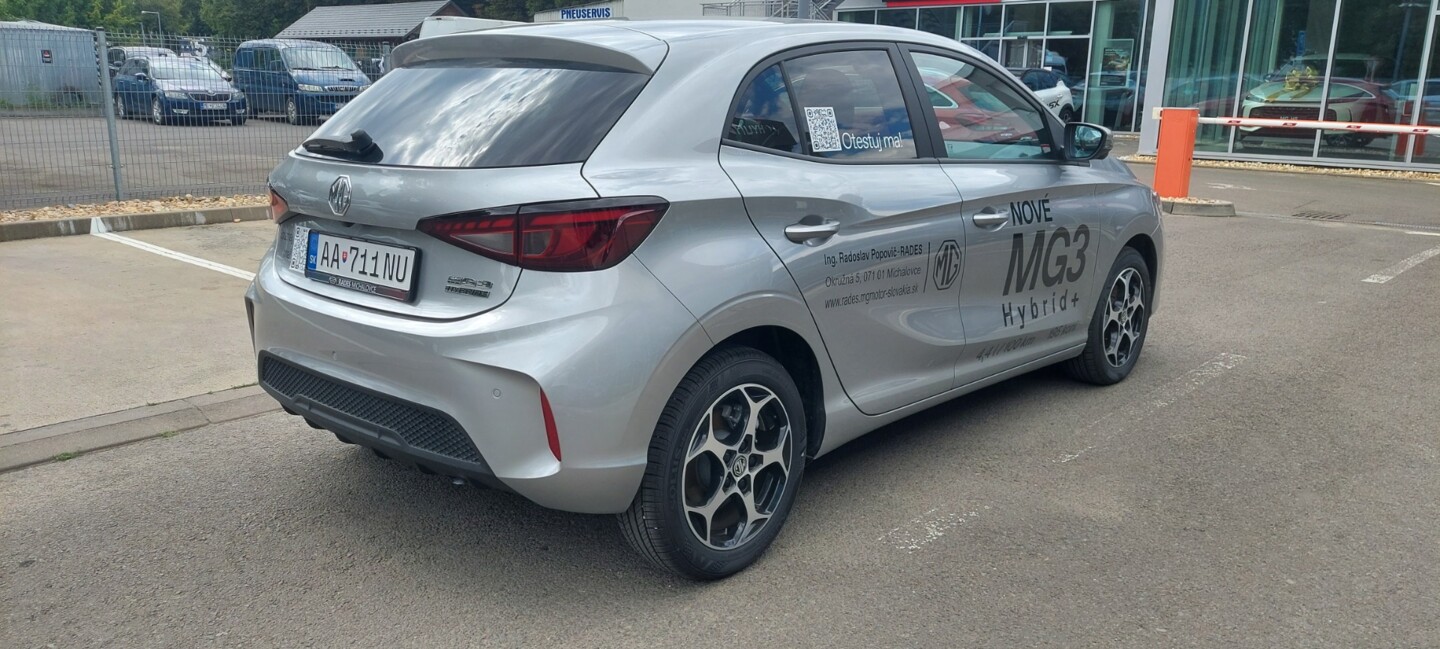 MG INÉ