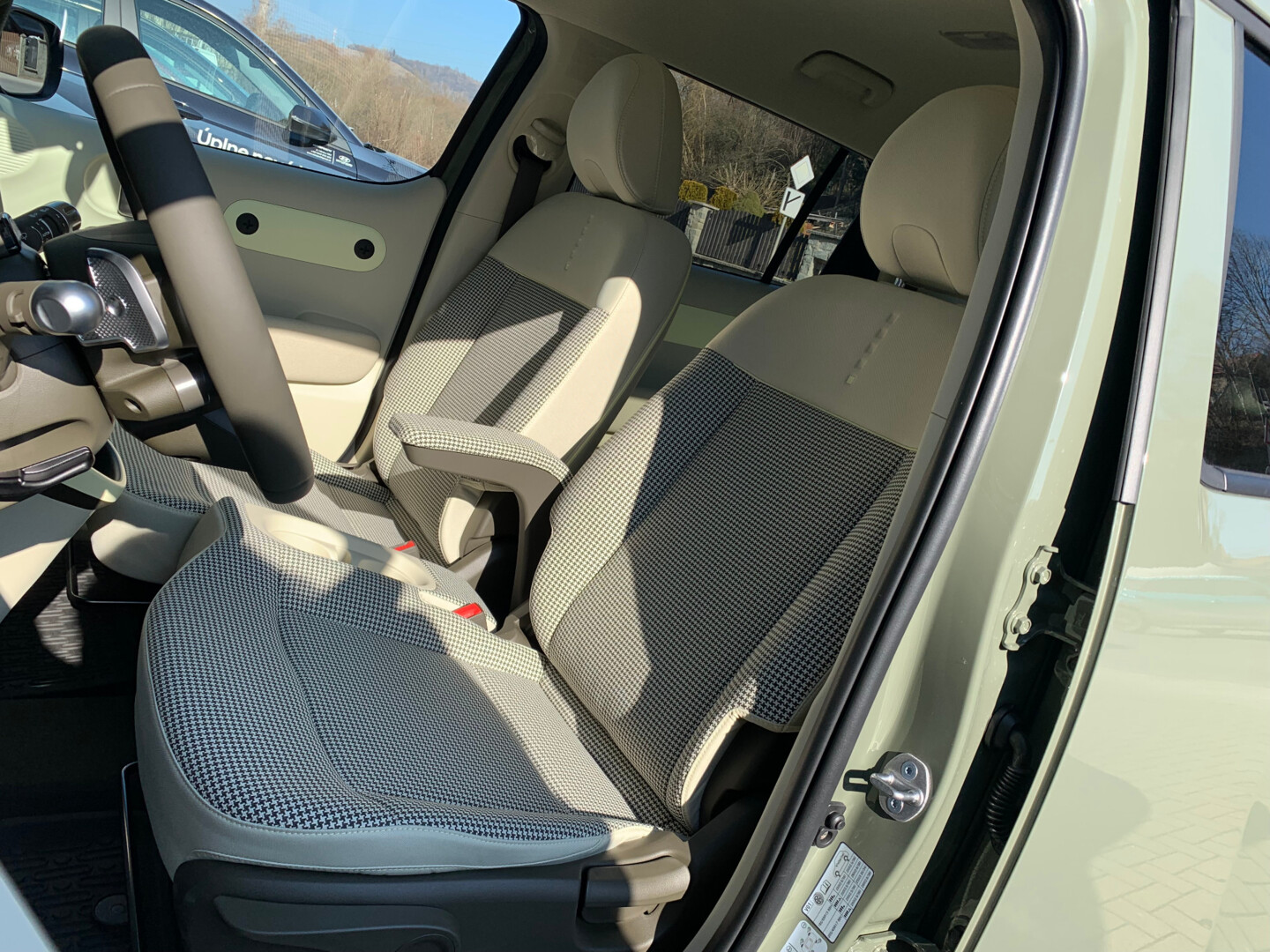 Hyundai INSTER